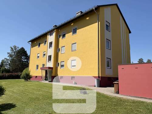 Foto - Wohnung zum Kaufen in Naila 89.000,00 € 87.47 m²