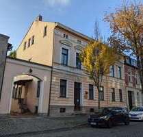 Haus zum Kaufen in Bernburg (Saale) 150.000,00 € 294.99 m²