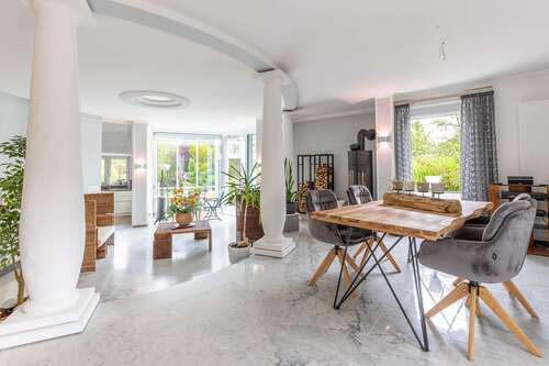 Foto - Haus zum Kaufen in Bad Bevensen 649.000,00 € 250 m²