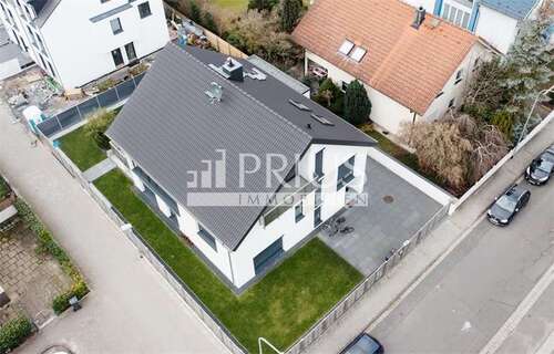 Foto - Haus zum Kaufen in Obertshausen 1.350.000,00 € 296 m²
