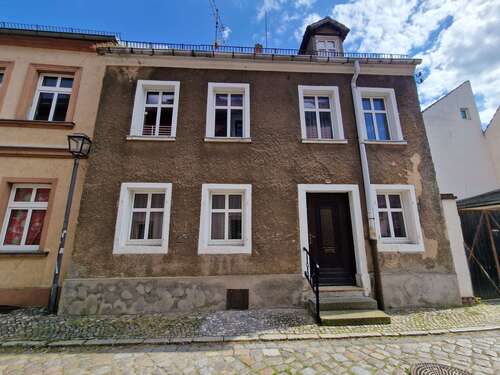 Foto - Haus zum Kaufen in Torgau 40.000,00 € 104 m²