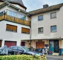 Haus zum Kaufen in Weilrod 225.000,00 € 172.24 m²
