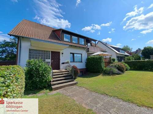 Foto - Haus zum Kaufen in Waake 330.000,00 € 231.01 m²