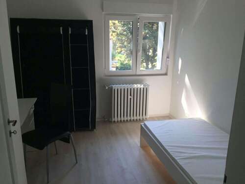 Foto - WG-Zimmer in Stuttgart 470,00 € 10 m²