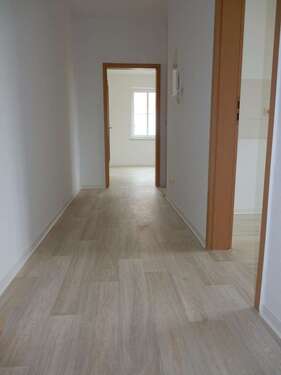 Foto - Wohnung zum Mieten in Hoyerswerda 300,00 € 50.85 m²