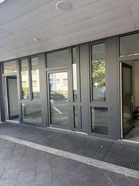 Foto - Büro in Kelsterbach 3.000,00 € 200 m²