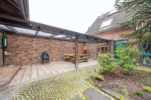 Foto - Haus zum Kaufen in Meerbusch 449.999,00 € 166 m²