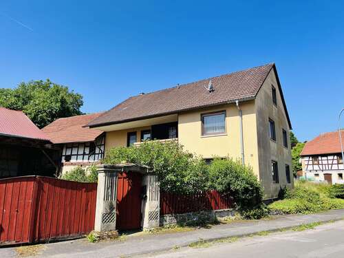 Foto - Haus zum Kaufen in Königsberg 199.000,00 € 150 m²