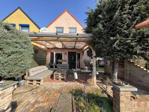 Foto - Haus zum Kaufen in Magdeburg 248.000,00 € 90 m²