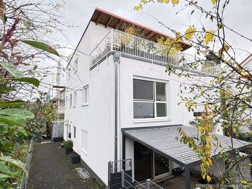 Foto - Haus zum Kaufen in Schwalbach am Taunus 729.000,00 € 124 m²