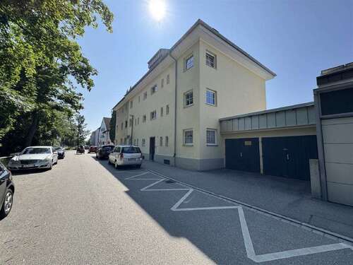 Foto - Haus zum Kaufen in Landshut-Nikola 925.000,00 € 333 m²