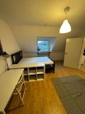 Foto - WG-Zimmer in Düsseldorf 660,00 € 14 m²