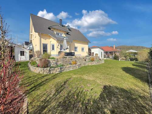 Foto - Haus zum Kaufen in Grävenwiesbach 635.000,00 € 193.36 m²