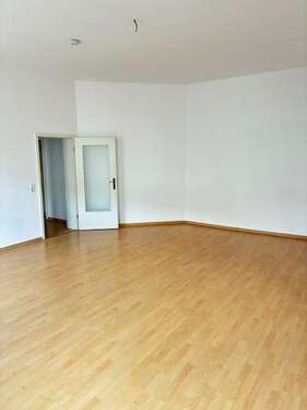 Foto - Wohnung zum Mieten in Halle 795,00 € 106 m²