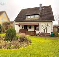 Haus zum Kaufen in Einbeck 280.000,00 € 140 m²