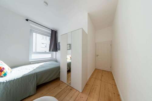 Foto - WG-Zimmer in Frankfurt am Main 705,00 € 11 m²