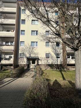 Foto - Wohnung zum Kaufen in Gera (Lusan) 93.450,00 € 89 m²