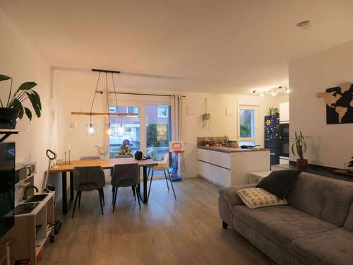 Foto - Wohnung zum Mieten in Würselen 850,00 € 96.99 m²