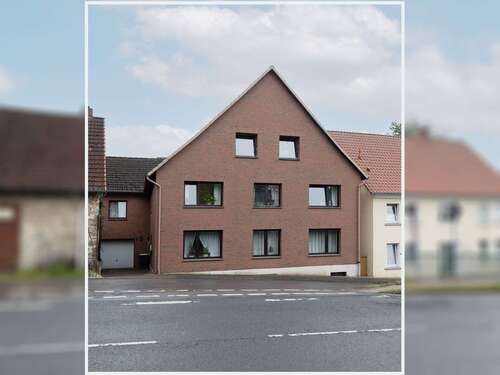 Foto - Haus zum Kaufen in Barntrup 307.000,00 € 262.92 m²