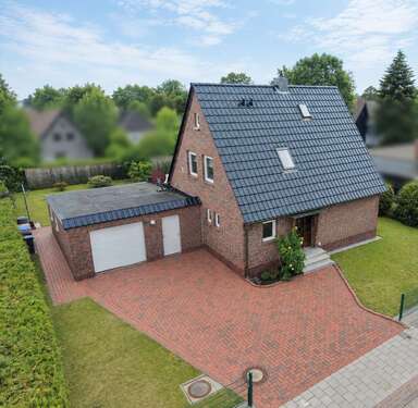 Foto - Haus zum Kaufen in Varel 295.000,00 € 145 m²