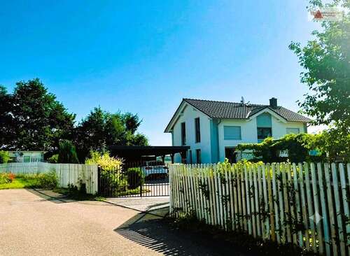 Foto - Haus zum Kaufen in JahnsdorfErzgebirge Leukersdorf 560.000,00 € 132.42 m²