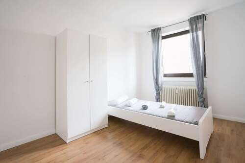 Foto - WG-Zimmer in Düsseldorf 619,00 € 15 m²