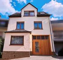 Haus zum Kaufen in Zell (Mosel) 280.000,00 € 217 m²