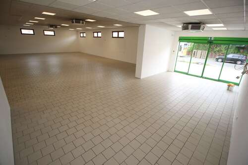 Foto - Einzelhandel in Kumhausen 2.200,00 € 206 m²