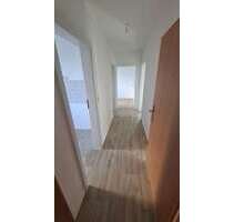 Wohnung zum Mieten in Borna 450,00 € 64.77 m²