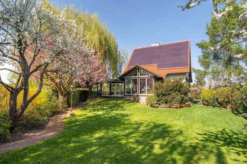 Foto - Haus zum Kaufen in Stahnsdorf 1.090.000,00 € 204 m²