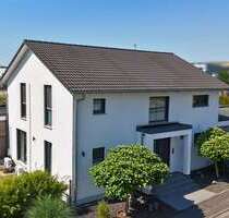Haus zum Kaufen in Kefenrod 680.000,00 € 183.94 m²