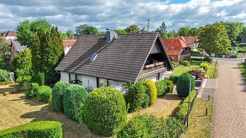 Foto - Haus zum Kaufen in Hambühren 275.000,00 € 175 m²