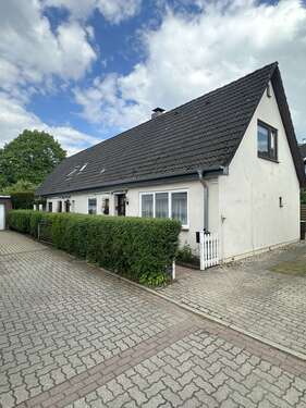 Foto - Haus zum Kaufen in Bargteheide 475.000,00 € 195 m²