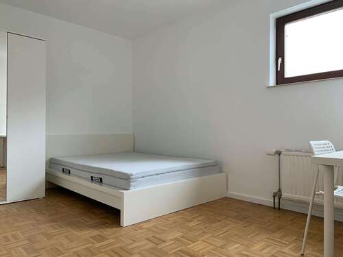 Foto - WG-Zimmer in Frankfurt am Main 590,00 € 13 m²