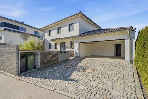 Foto - Haus zum Kaufen in Ergolding 1.045.000,00 € 196 m²