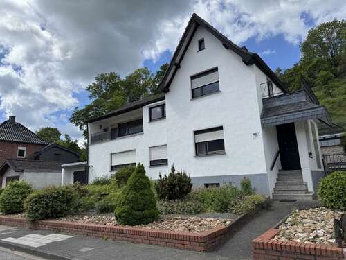 Foto - Haus zum Kaufen in Kreuzau-Winden 320.000,00 € 179 m²
