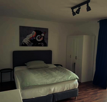 WG-Zimmer in Frankfurt am Main 899,00 € 25 m²