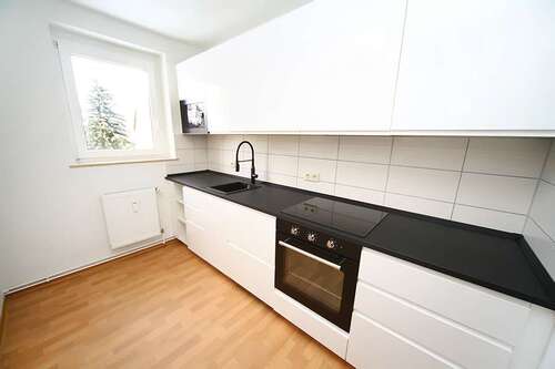 Foto - Wohnung zum Mieten in Lutherstadt Eisleben 371,00 € 61.84 m²