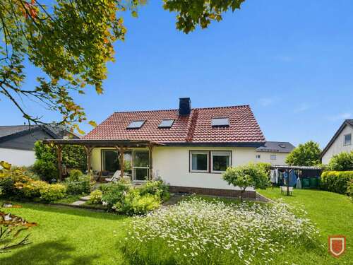 Foto - Haus zum Kaufen in Niedervellmar 379.000,00 € 127.92 m²