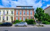Haus zum Kaufen in Bernau bei Berlin 800.000,00 € 385 m²