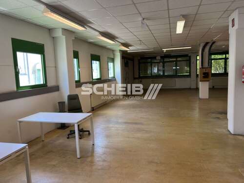Foto - Halle in Crailsheim 5.000,00 € 1446 m²