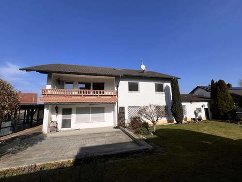 Foto - Wohnung zum Mieten in Obertraubling 1.050,00 € 117.44 m²