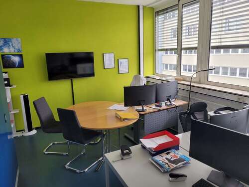 Foto - Büro in Leonberg 1.610,00 € 215 m²