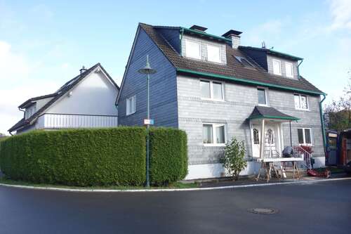 Foto - Haus zum Kaufen in Wermelskirchen 425.000,00 € 294 m²
