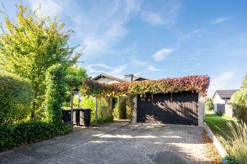 Foto - Haus zum Kaufen in Bielefeld 429.900,00 € 304.74 m²