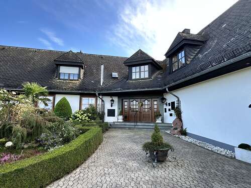 Foto - Wohnung zum Mieten in Schwall 770,00 € 113 m²