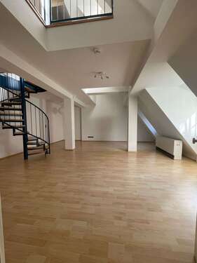 Foto - Wohnung zum Mieten in Halle 514,00 € 51.31 m²