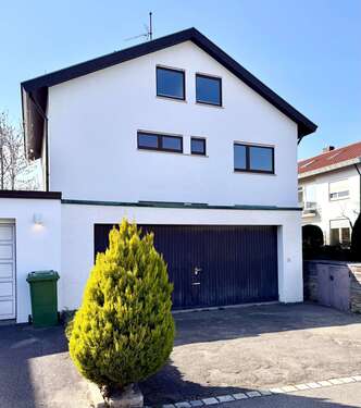 Foto - Haus zum Kaufen in Stuttgart 1.350.000,00 € 228 m²