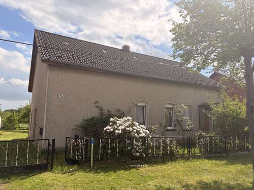 Foto - Haus zum Kaufen in Brunow 75.000,00 € 110 m²