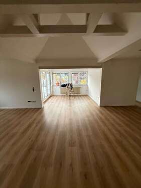 Foto - Wohnung zum Mieten in Bad Orb 1.800,00 € 200 m²
